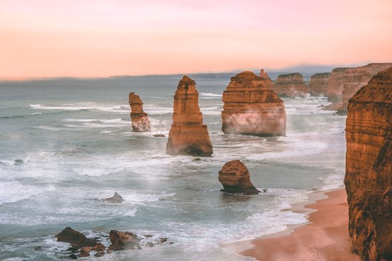 Australia rock formations along a beach
