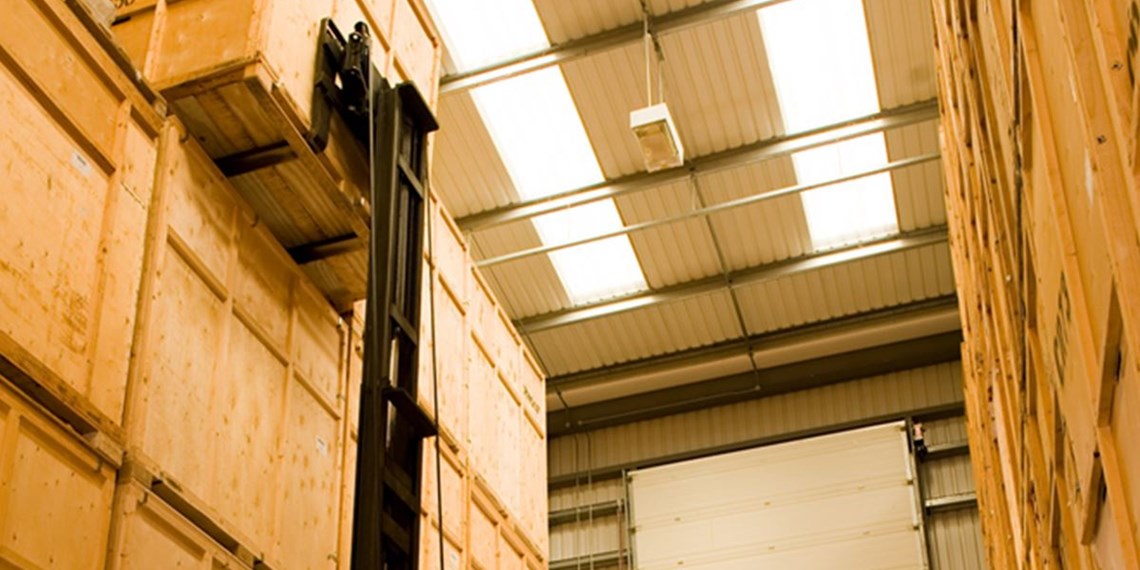4 Reasons To Consider Removal Companies for Storage