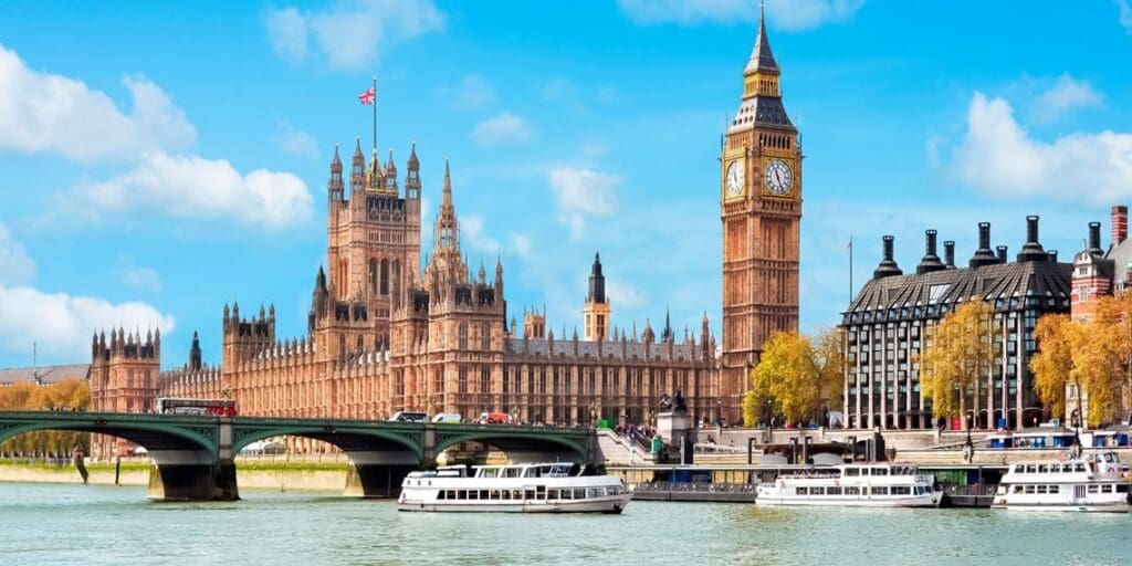 Working in the UK as a French Citizen